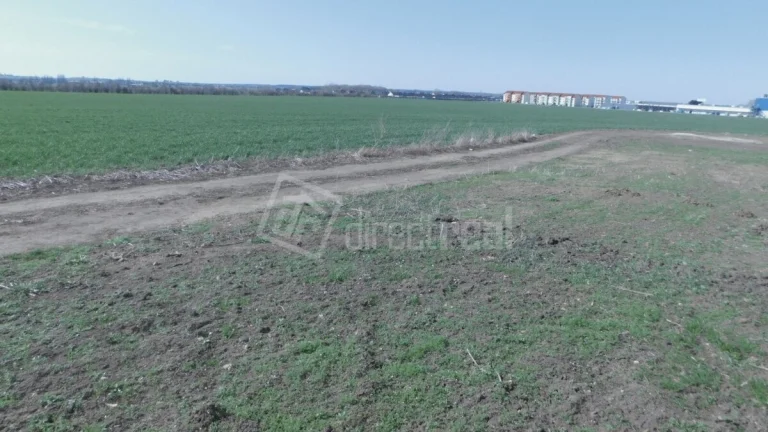 Predáme pozemok v Skalici časť Višňovec