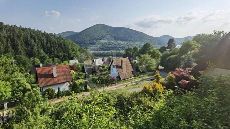 Predaj, Rekreačný objekt/Chata (RE01021320)