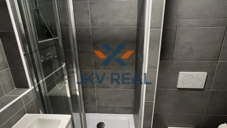 Na predaj krásny a útulný 1 izbový byt po kompletnej rekonšt