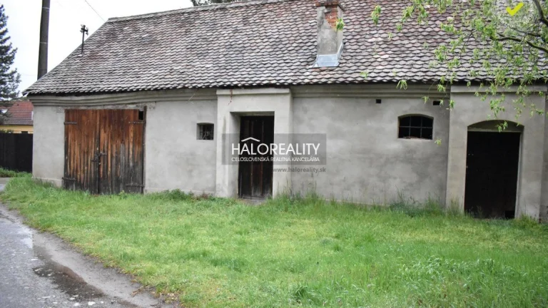 HALO reality - Predaj, chalupa Borský Svätý Jur - EXKLUZÍVNE