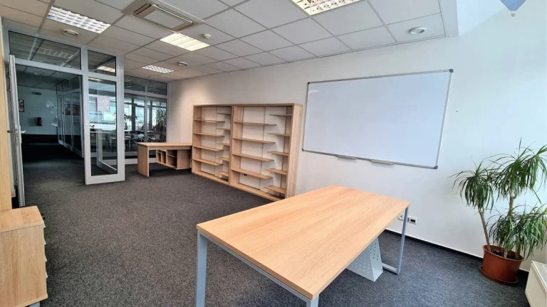 Na prenájom moderná kancelária v centre mesta