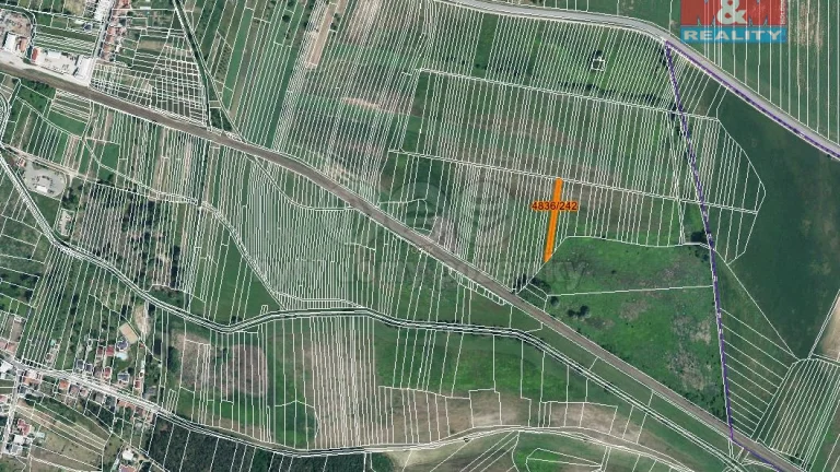 Prodej pole, 194 m², Vracov
