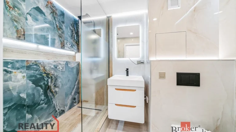 Prodej, byty/2+kk, 40 m2, Křížová 138, 35601 Sokolov, Sokolo