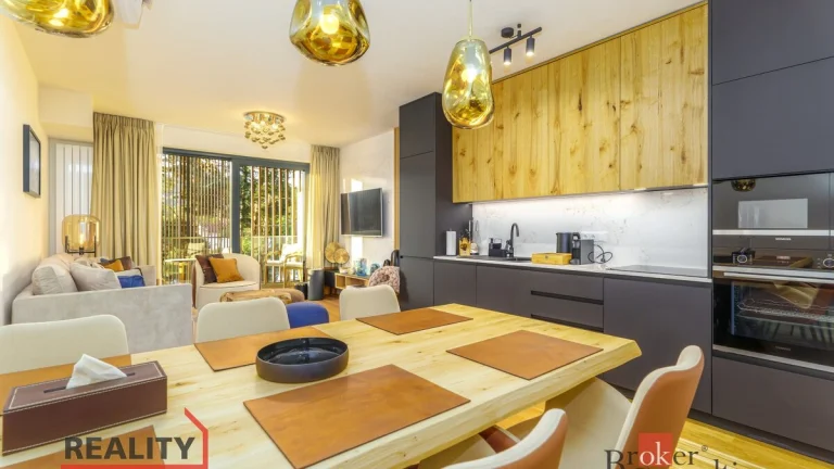 Prodej, byty/1+kk, 52.8 m2, 38278 Lipno nad Vltavou, Český K