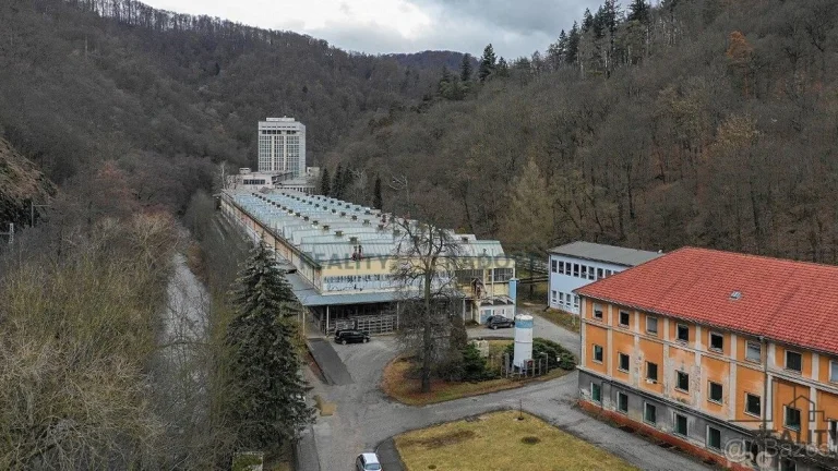 Pronájem skladu - dílny o výměře 75m2 v Adamově u Blanska -
