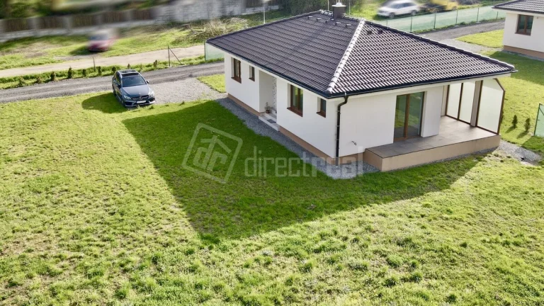 Rezidenčné bývanie v nízkonákladovej novostavbe rodi…