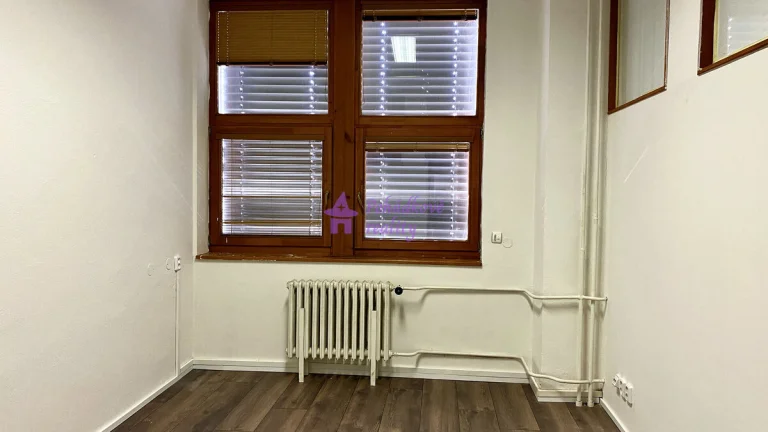 Pronájem komerční, 13 m²