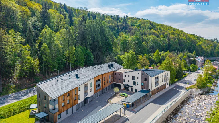 Prodej bytu 1+kk, 31 m², Vrchlabí, ul. Horská