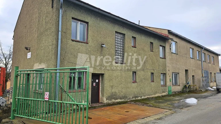 Prodej výrobních a skladovacích prostor, Pohledec