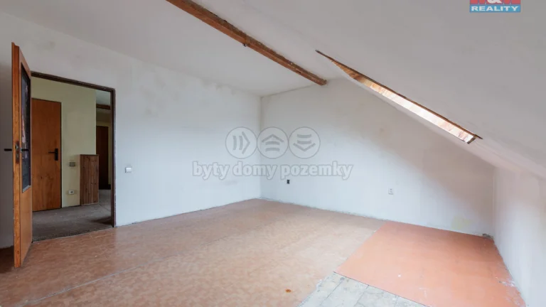 Prodej bytu 3+1, 75 m², Horní Blatná, ul. Bezručova