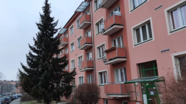 Zrekonstruovaný 1kk kousek od centra Teplic, Svojsíkova