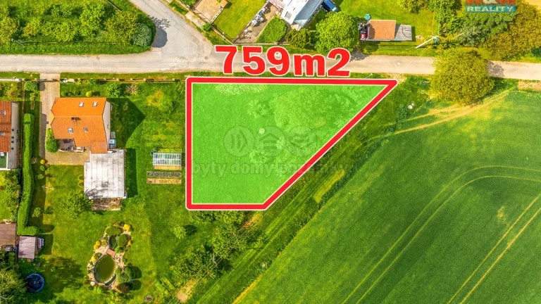 Prodej pozemku k bydlení, 759 m², Suchdol