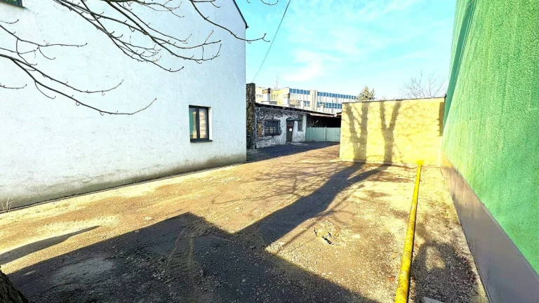 Pronájem komerčních prostor v lukrativní lokalitě Turnov
