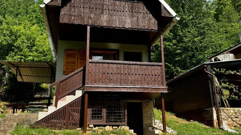 Predám chatu v záhradkárskej oblasti, Jelšava