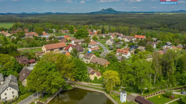 Prodej rodinného domu, 300 m², Bělá pod Bezdězem
