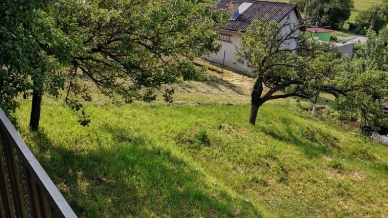 NEPREHLIADNITE Chatka vo výbornej lokalite