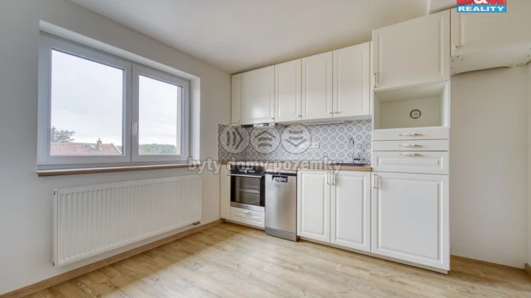 Pronájem bytu 2+kk, 55 m², Dobřany, ul. Lipová