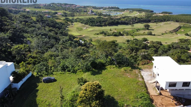 Lot #2 with Boat Slip White Hill, Coral View Village, Roatan