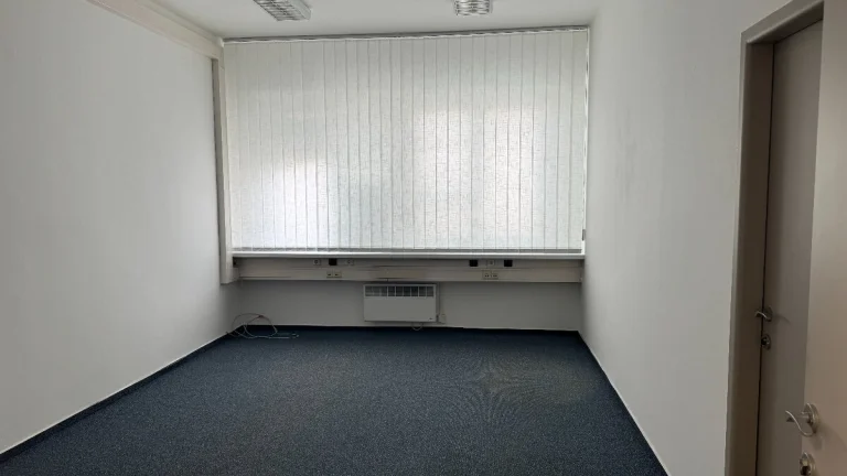 PRENÁJOM kancelárie Štúrova ulica-LUXOR, od 17 m2 do 104