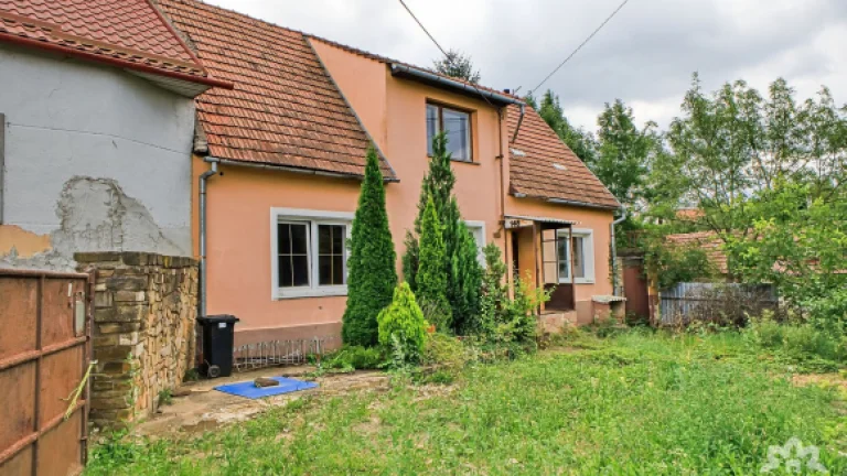 Prodej rodinného domu 3+1, 252 m² Bystřice pod Lopeníkem
