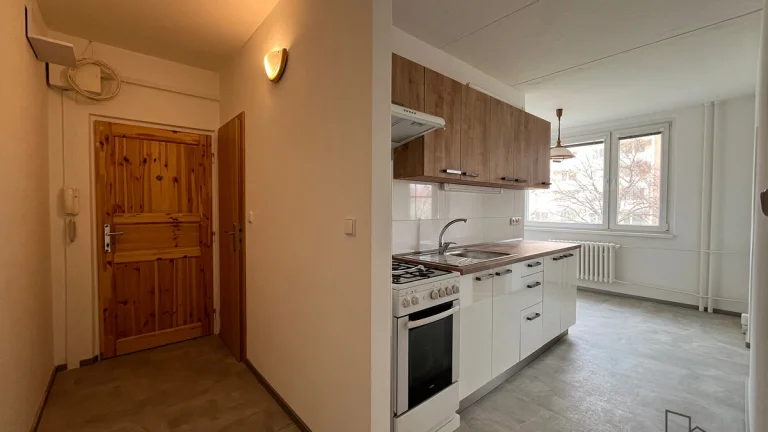 Pronájem bytu 2+1 ve Znojmě, byt 2+1 Znojmo Pražská, 59m2, b