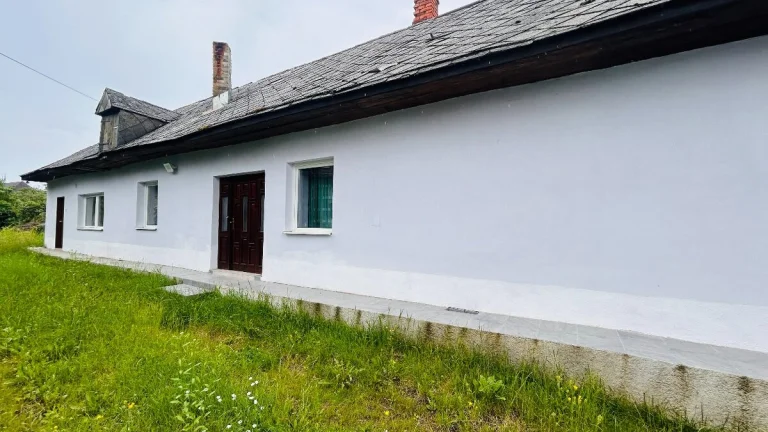 Na predaj vidiecká chalupa/ dom (Trnava pri Laborci)