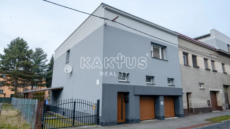 Prodej rodinného domu 202m2 s pozemkem 296 m2 na ulici Ediso