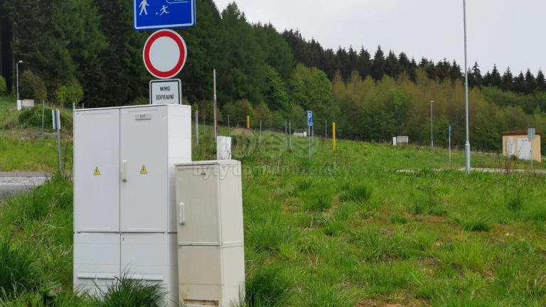 Prodej pozemku k bydlení, 1251 m², Červená Voda