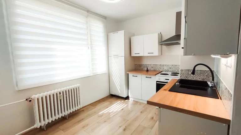 Pronájem byty 1+1, 35 m2 - Smiřice, ev.č. 00806