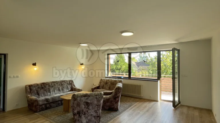 Pronájem bytu 4+1, 110 m², Úvaly, ul. Lužická
