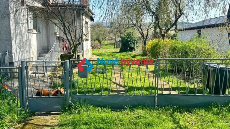 Na predaj rodinný dom, Čerhov (N020-12-MABA)