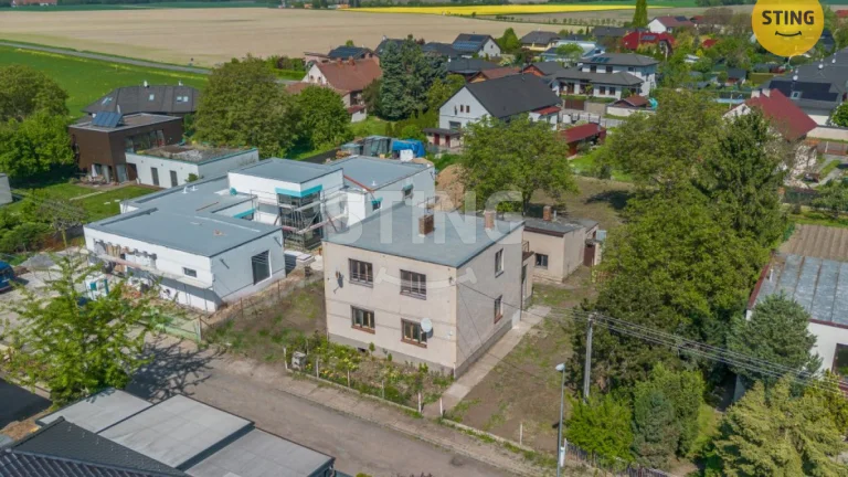 Rodinný dům se 2 byty 2+kk, Staré Jesenčany (okr. Pa, 131388