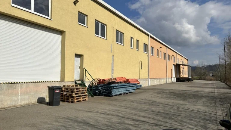 Pronájem průmyslové haly ve městě Kuřim