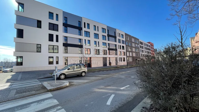 Pronájem bytu 4+kk, 139 m², v Praze 3, ul. Jana Želivského