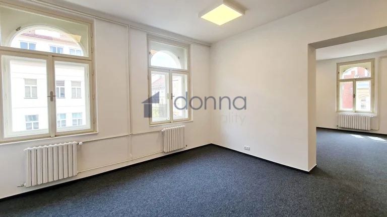 Pronájem kanceláře 77 m² Blanická, Praha 2 - Vinohrady