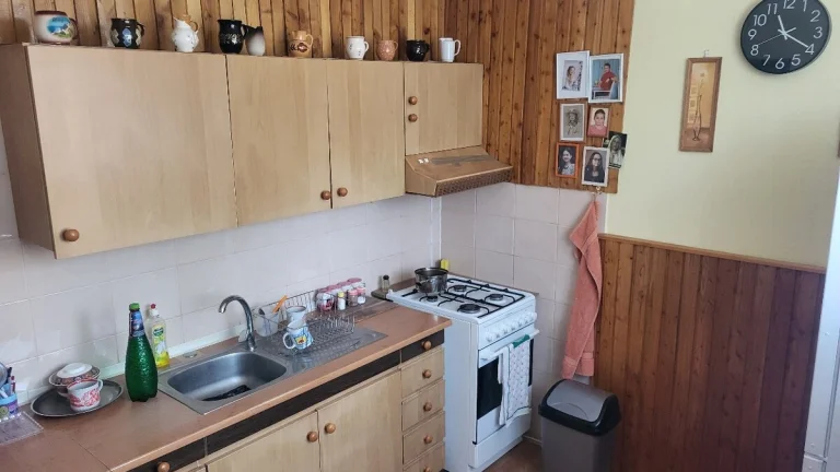 Predaj 3-izboveho bytu v Snine.