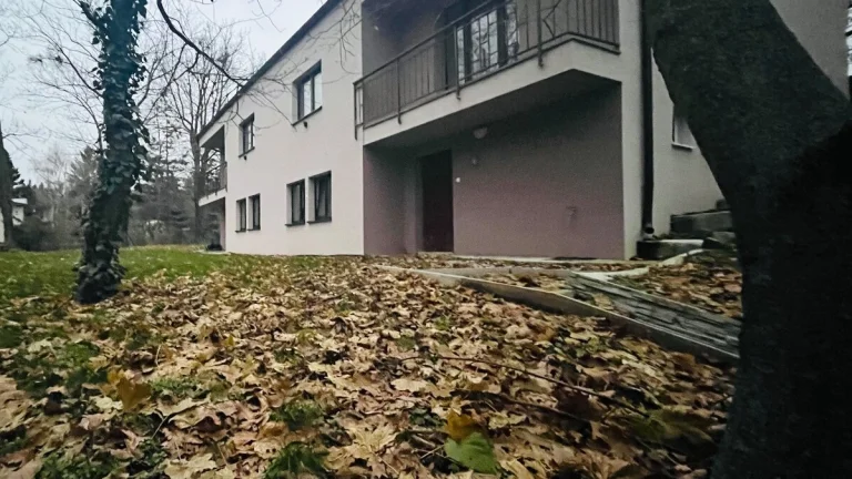 NA PREDAJ rodinny dom Harmónia-MODRA
