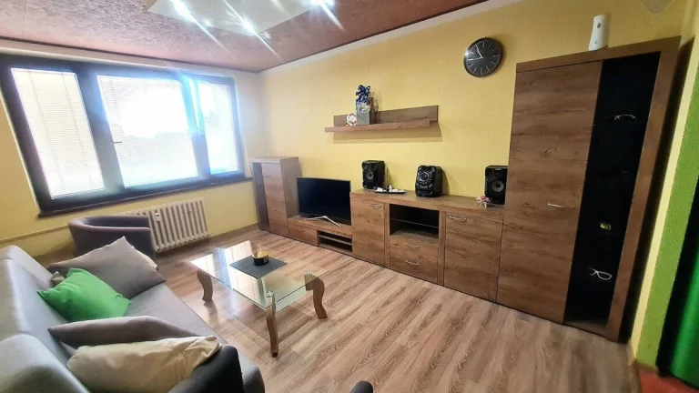 1,5 izbový byt na ulici Tyršovej v Humennom, na predaj.