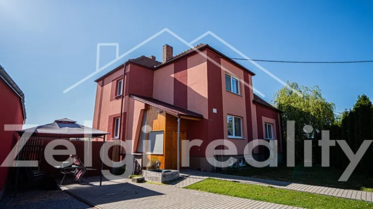 Exkluzivní rodinný dům v srdci přírody Velké nad Veličkou