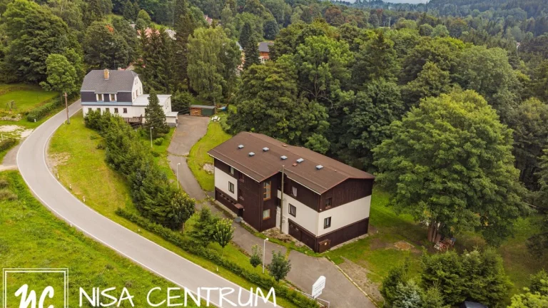 Prodej ubytovacího zařízení 625 m2 s pozemky o velikosti 11.