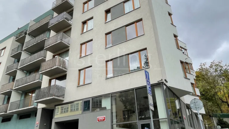 Pronájem GS, P3-Žižkov, ul. Jeseniova, 2.PP