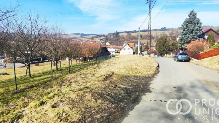 Nabízíme k prodeji pozemek v Ratiboři