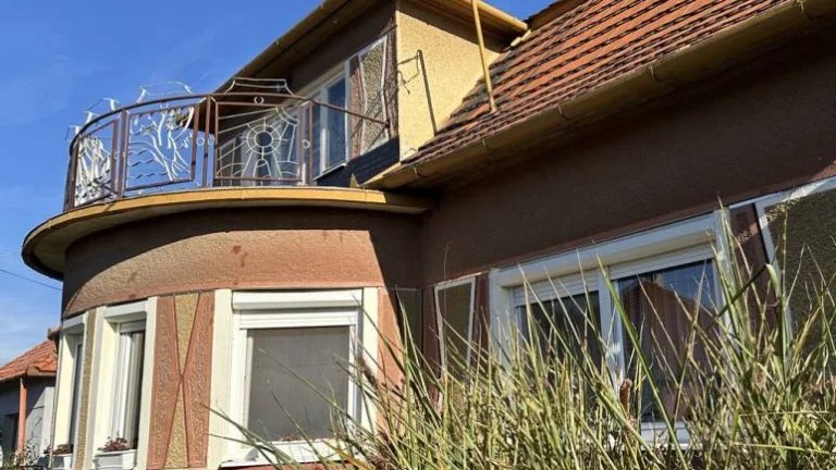 JARNÁ AKCIA : - 10 000,- EUR - RODINNÝ DOM, MUŽLA