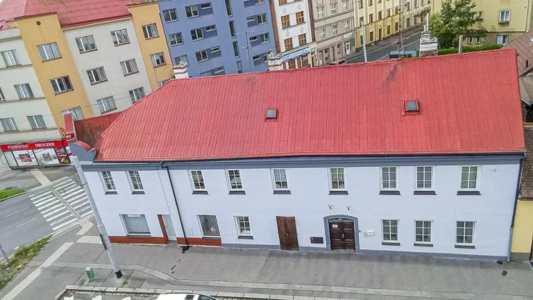 Prodej komerční Činžovní dům, 740㎡
