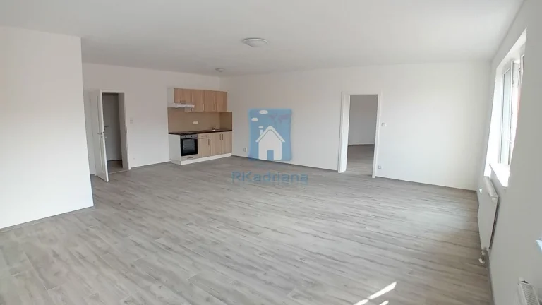 Pronájem bytu 2+kk Plzeň - Slovany, ulice Rejskova, 97 m2
