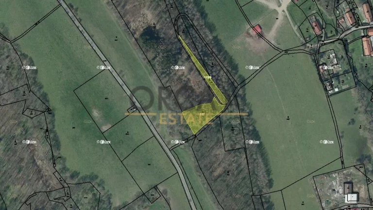 0,1 ha pozemků v k.ú. Držovice