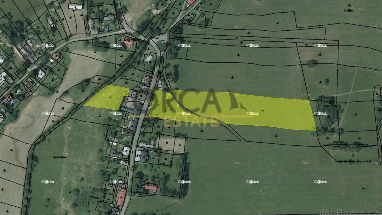 Prodej podílu 1185 m2 na pozemcích v k.ú. Nové Valteřice
