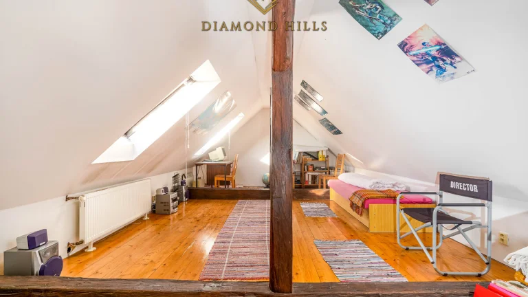 Prodej rodinného domu 104m², pozemek 455m², Břevnov