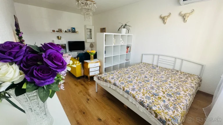 2.izb.zariadeny byt CHRENOVÁ