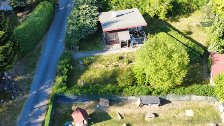 Pozemek s výjimečným výhledem a možností výstavby – Damice,